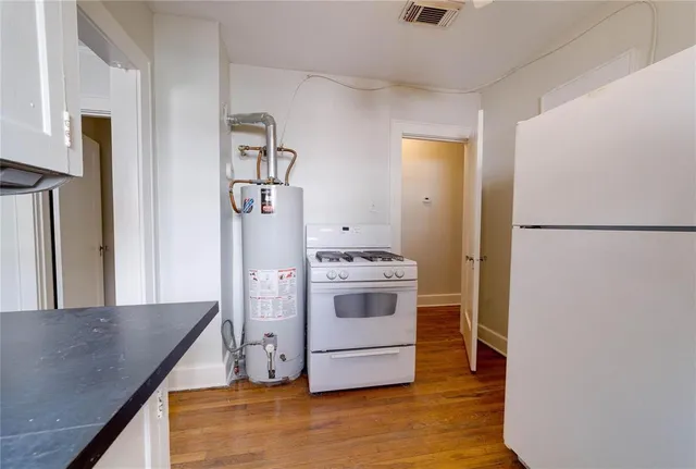 $1,450 | 3214 Greene Avenue, Fort Worth, TX 76109