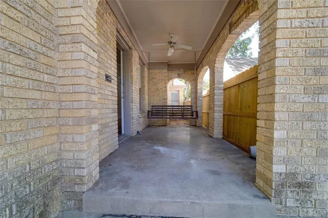 $1,450 | 3214 Greene Avenue, Fort Worth, TX 76109