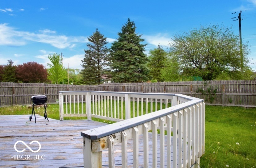 1831 Brook Crossing Way Indianapolis, IN 46229 - Photo 24 of 28