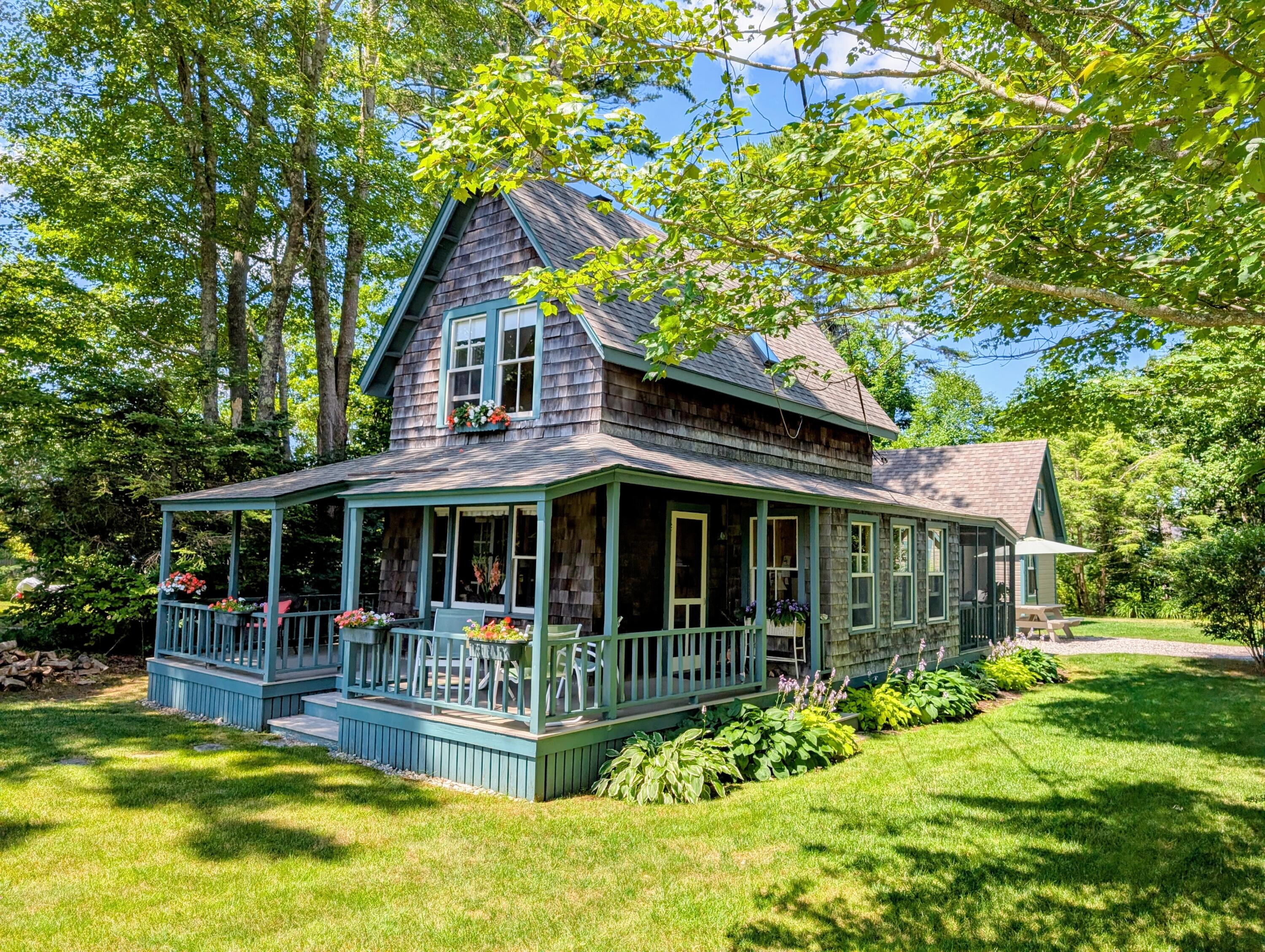 4 Ledge Road West Boothbay Harbor, ME 04575 - Photo 1 of 17 1.