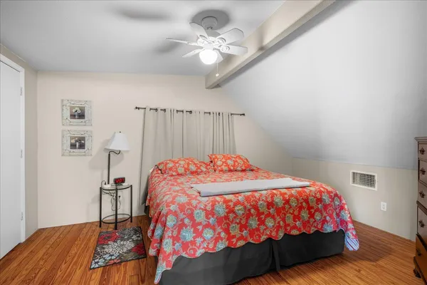 $449,500 | 501 West Moore Avenue, Moulton, TX 77975