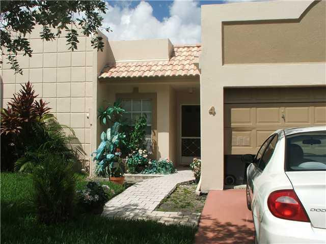 18761 Garbo Terrace, Unit 4 Boca Raton, FL 33496 - Photo 1 of 14 Exterior Front