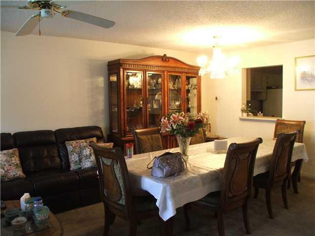 18761 Garbo Terrace, Unit 4 Boca Raton, FL 33496 - Photo 3 of 14 Dining Room