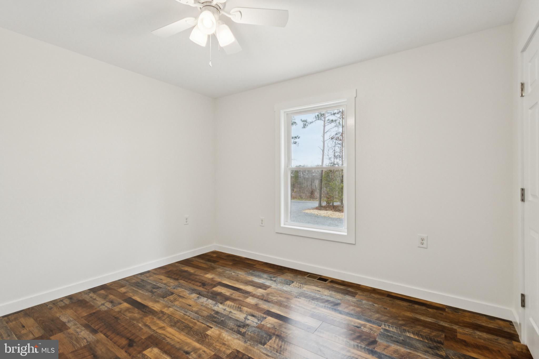 15281 Shirley Road Unionville, VA 22567 - Photo 13 of 24 an empty room with a window