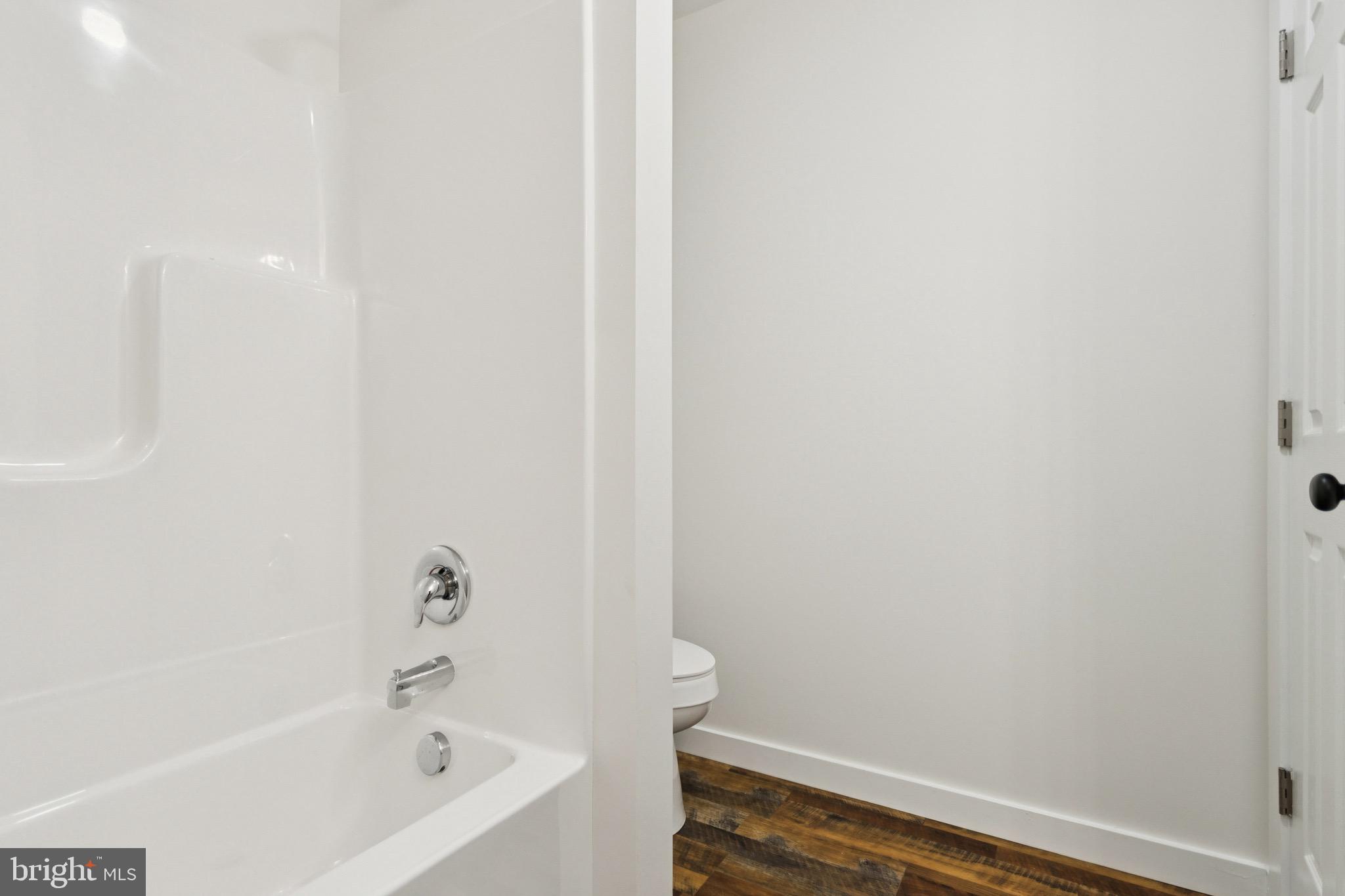 15281 Shirley Road Unionville, VA 22567 - Photo 15 of 24 a bathroom with a bathtub