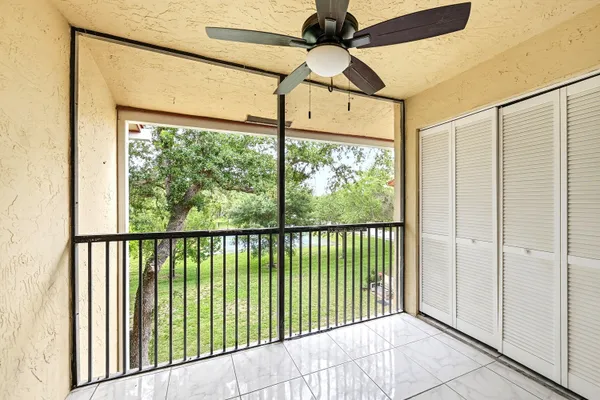 $2,100 | 2039 Coral Ridge Drive, Unit S304, Coral Springs, FL 33071