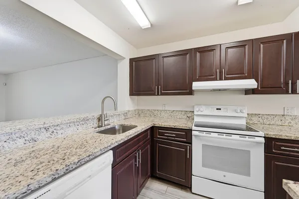 $2,100 | 2039 Coral Ridge Drive, Unit S304, Coral Springs, FL 33071