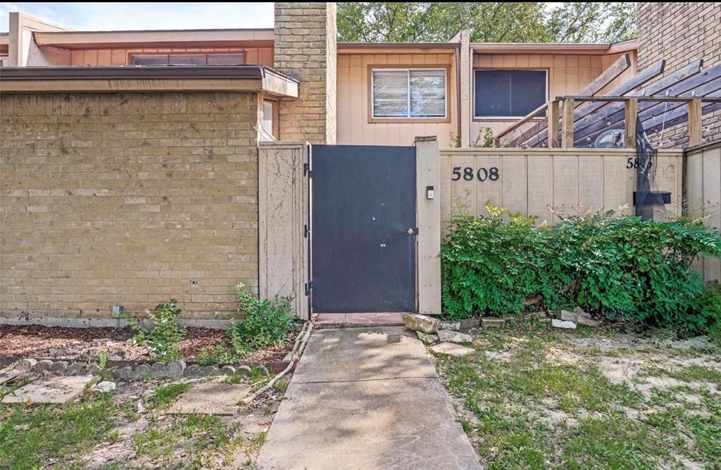 5808 Harvest Hill Road Dallas, TX 75230 - Photo 2 of 18