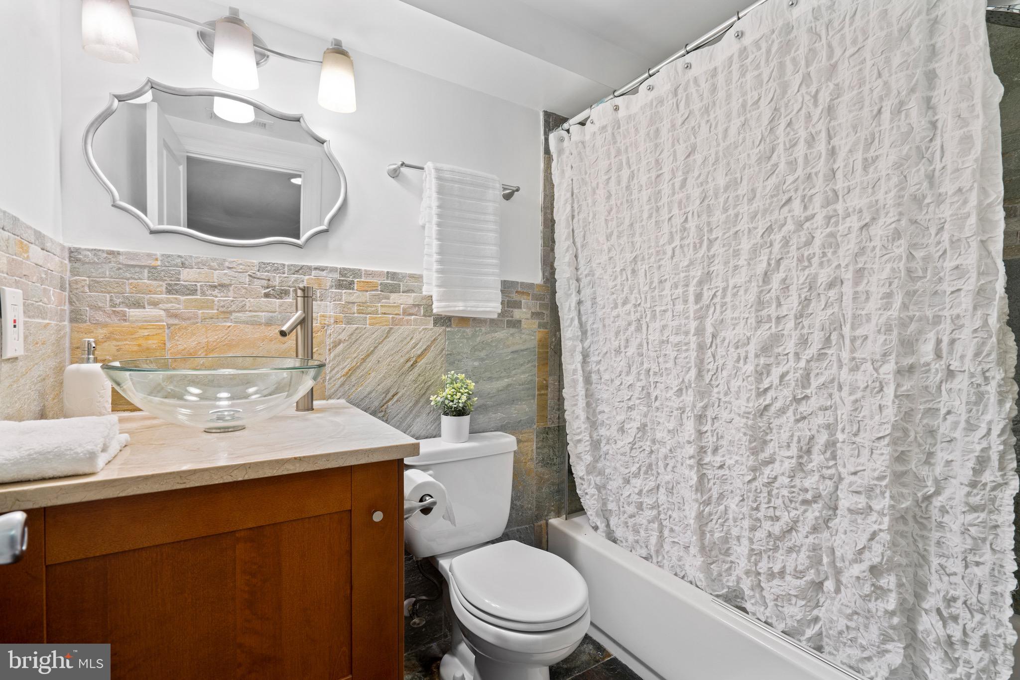 1031 10th Street Northeast Washington, DC 20002 - Photo 34 of 57