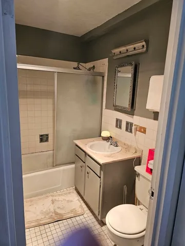 $60,000 | 4300 West Ford City Drive, Unit 1301, Chicago, IL 60652