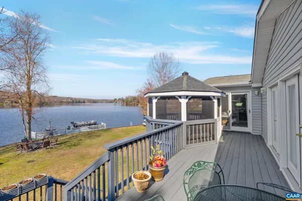 $1,150,000 | 7 Dover Court, Palmyra, VA 22963