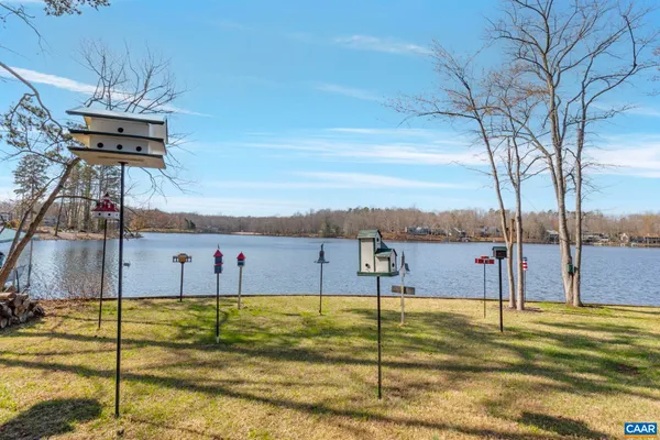 $1,150,000 | 7 Dover Court, Palmyra, VA 22963