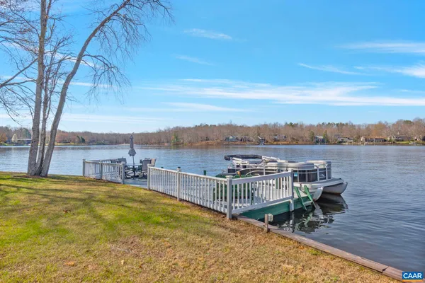 $1,150,000 | 7 Dover Court, Palmyra, VA 22963
