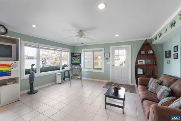 $1,150,000 | 7 Dover Court, Palmyra, VA 22963