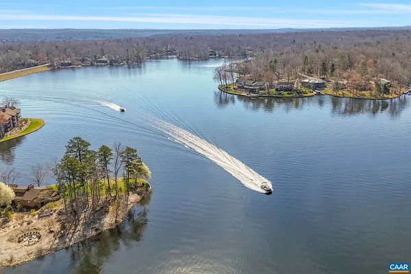 $1,150,000 | 7 Dover Court, Palmyra, VA 22963