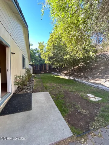 $2,295 | 4835 Canyon Run Drive, Sparks, NV 89436