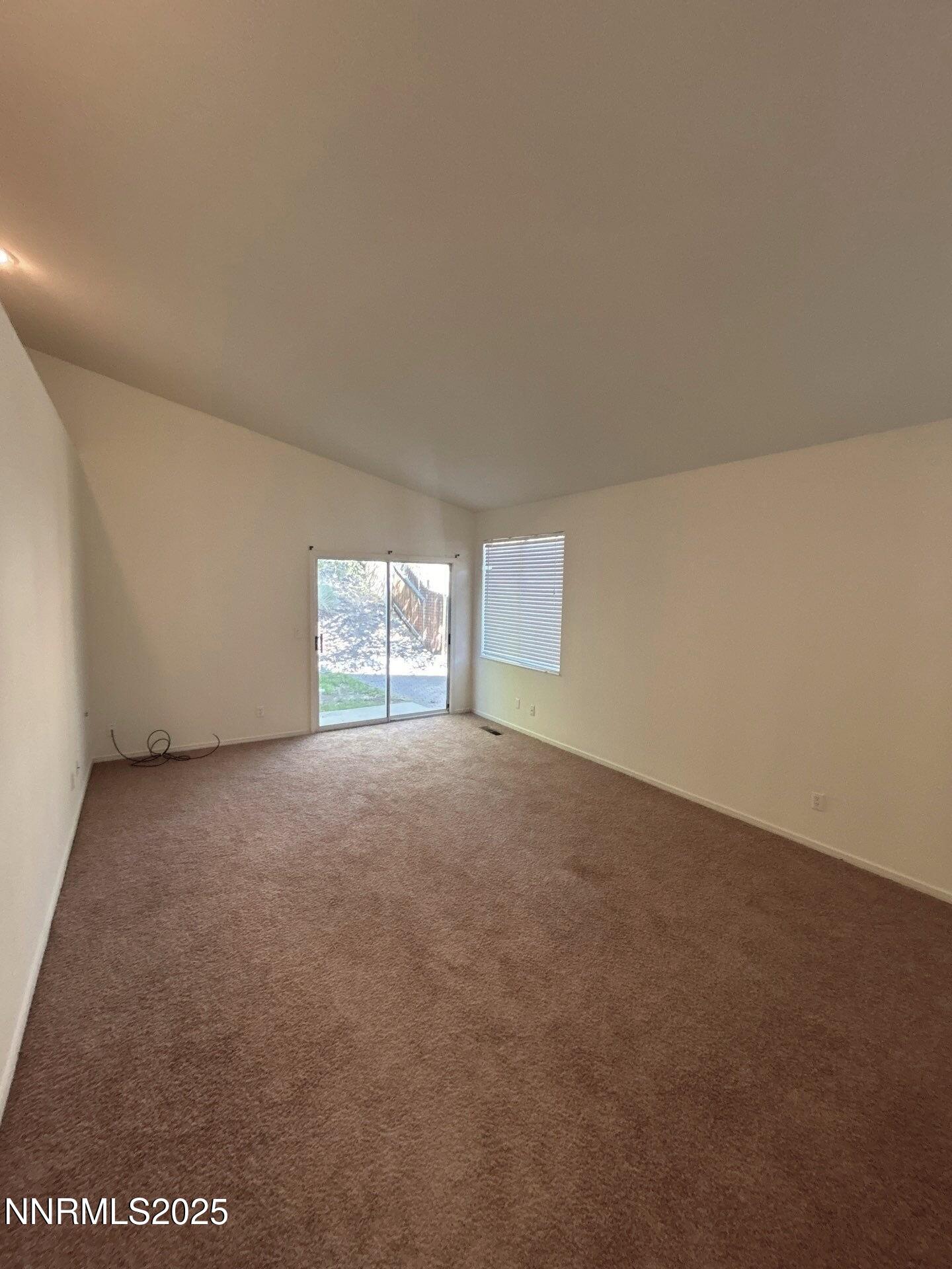 4835 Canyon Run Drive Sparks, NV 89436 - Photo 4 of 15 4-Jul 09 2024 11_08am-mDRF