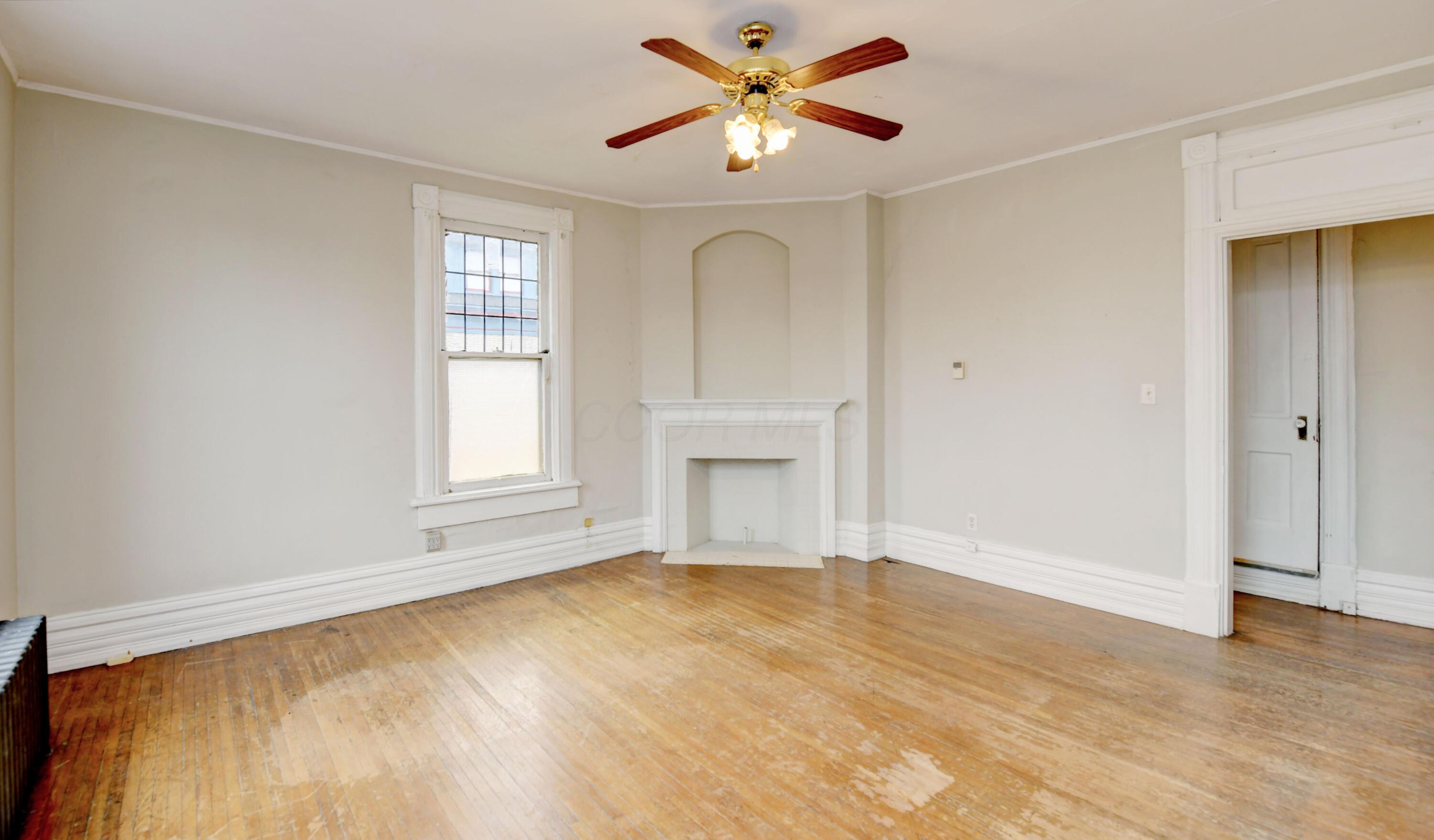 1422 Bryden Road Columbus, OH 43205 - Photo 27 of 63 Second Floor Unit- Living Space (2)