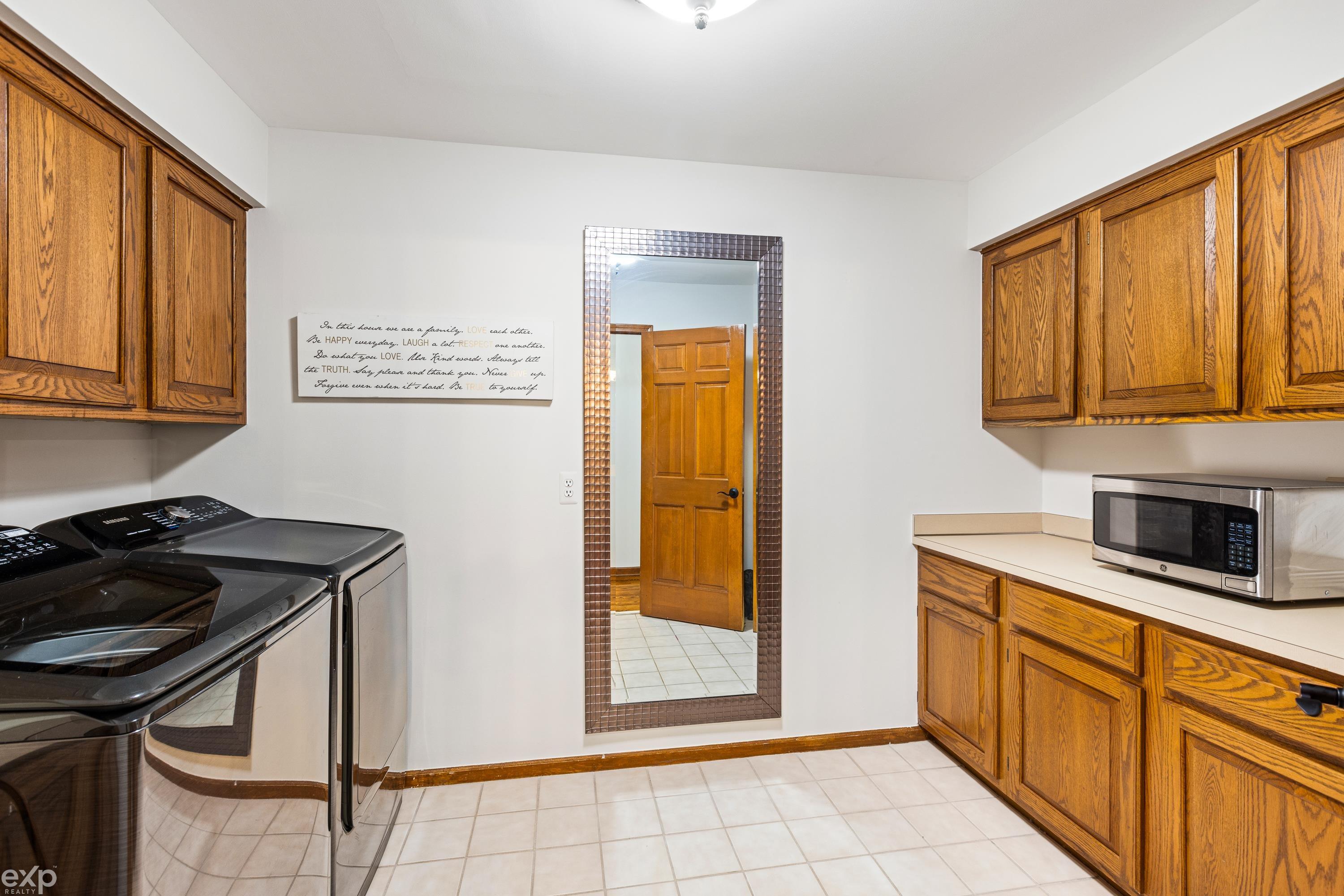 3740 Merriweather Lane Rochester Hills, MI 48306 - Photo 20 of 56