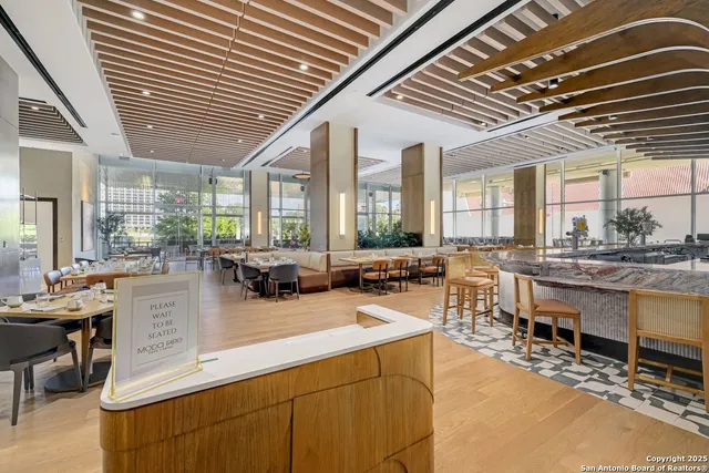 $2,639,000 | 610 East Market Street, Unit 3304, San Antonio, TX 78205