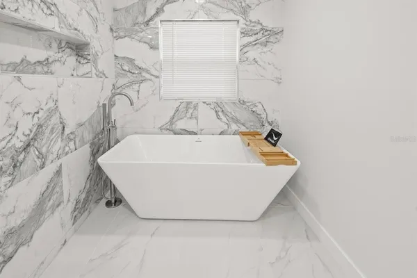 $2,995 | 1545 Bonair Street, Clearwater, FL 33755