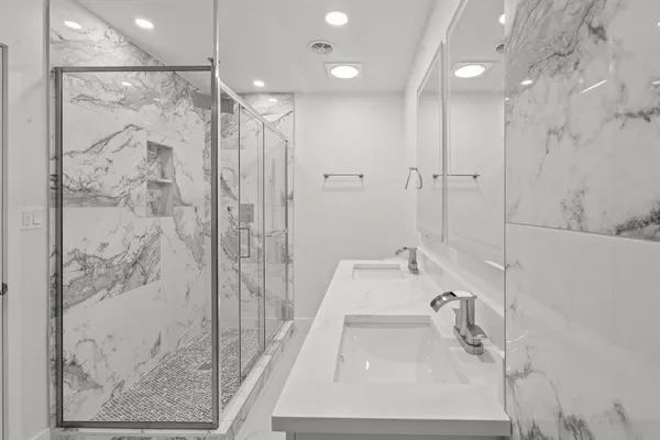 $2,995 | 1545 Bonair Street, Clearwater, FL 33755