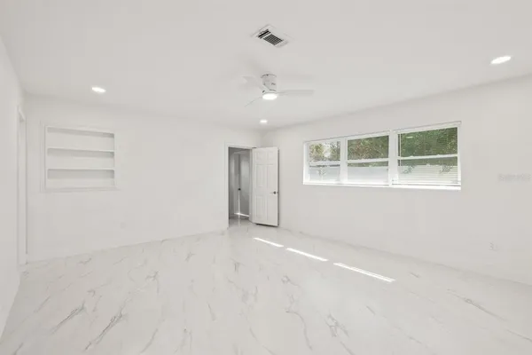 $2,995 | 1545 Bonair Street, Clearwater, FL 33755