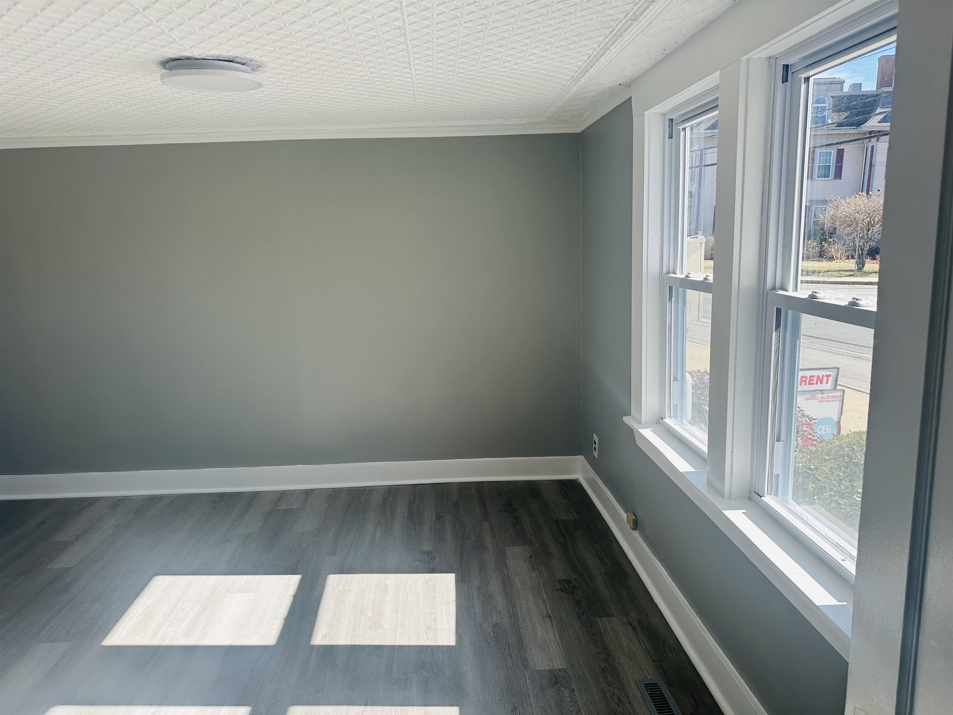 52 Pickering Road, Unit B Rochester, NH 03839 - Photo 13 of 16