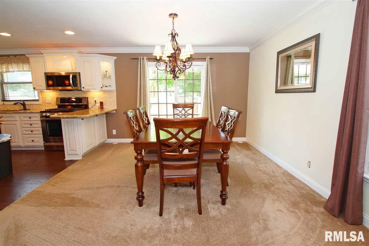 121 West Guth Road Washington, IL 61571 - Photo 10 of 26 Gallery Image 10