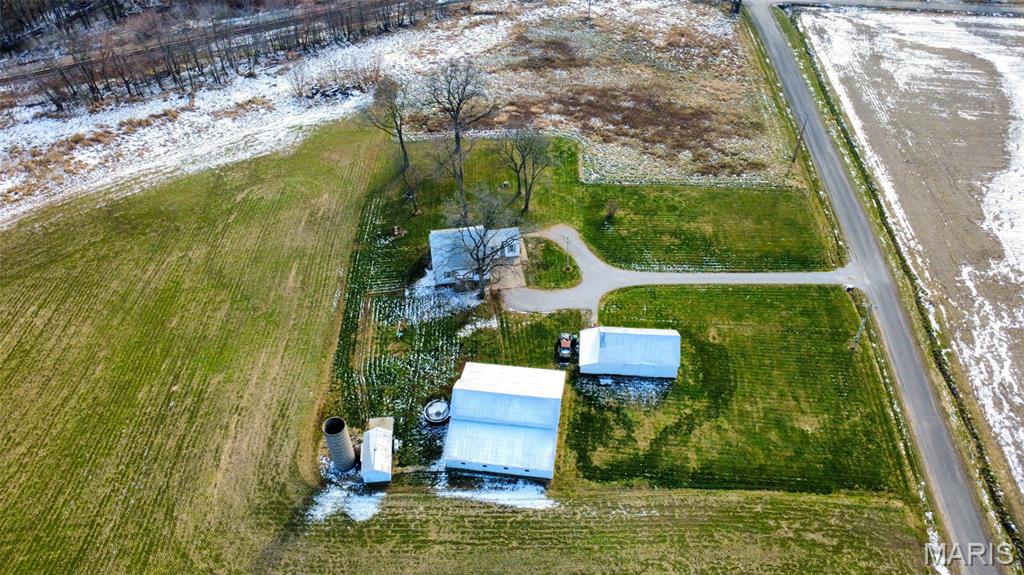 9040 Grassy Branch Road Germantown, IL 62245 - Photo 22 of 27