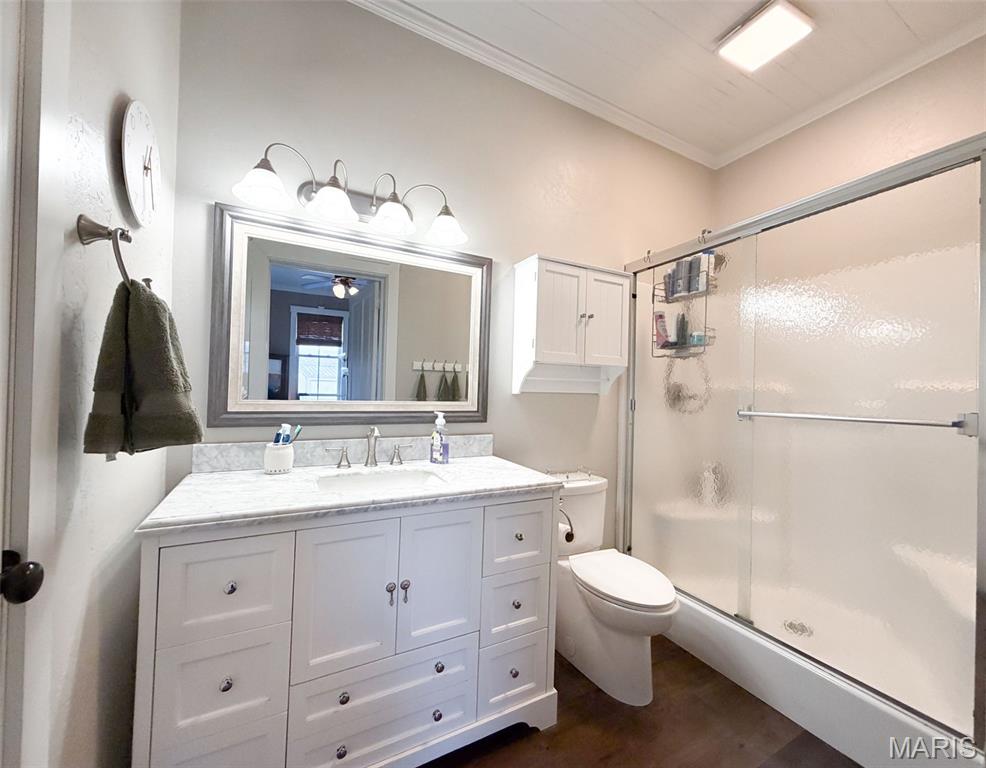 9040 Grassy Branch Road Germantown, IL 62245 - Photo 10 of 27