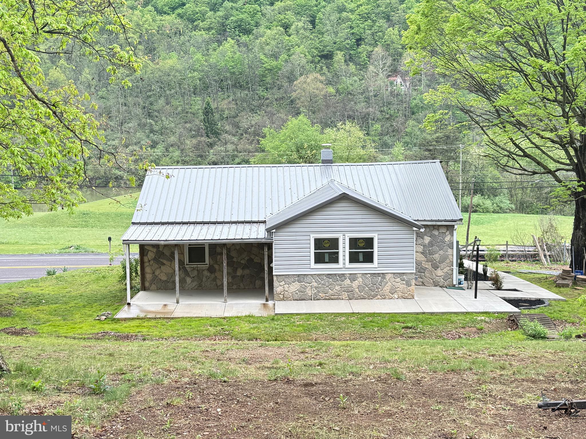 1327 Cut Off Road Keyser, WV 26726 - Photo 12 of 45