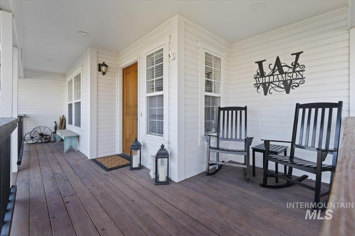 14111 Towers Drive Caldwell, ID 83607 - Photo 41 of 50 View of porch