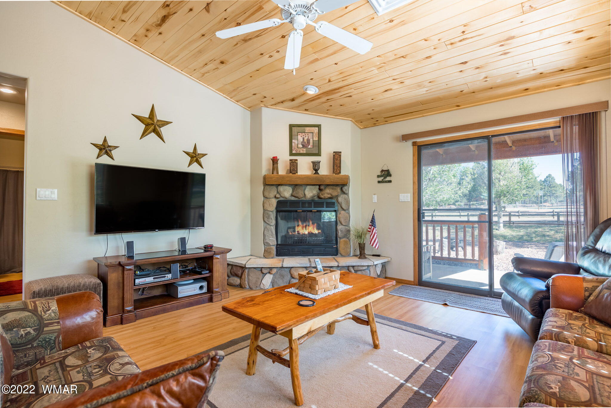 2333 Buffalo Loop Overgaard, AZ 85933 - Photo 19 of 25