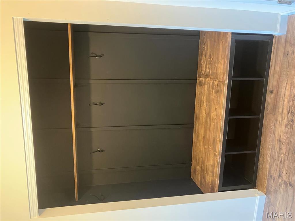 2780 Cedar Grove Drive Belleville, IL 62221 - Photo 4 of 17