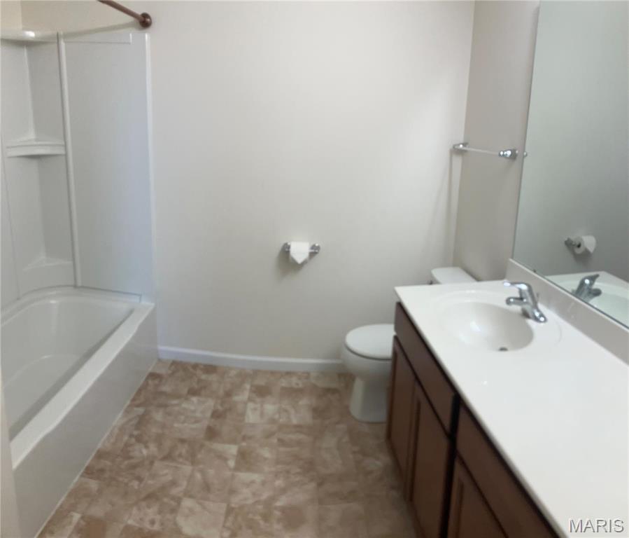 2780 Cedar Grove Drive Belleville, IL 62221 - Photo 10 of 17