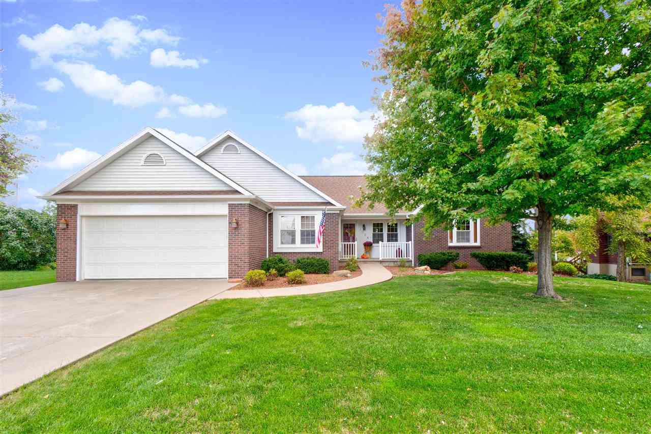 1004 9th Street Kalona, IA 52247 - Photo 1 of 48 Gallery Image 1