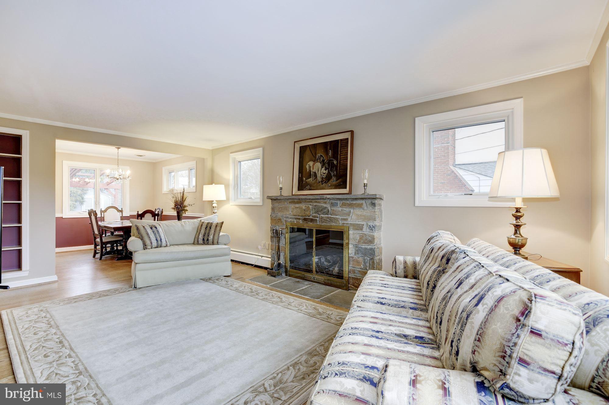 409 Kerwin Road Silver Spring, MD 20901 - Photo 3 of 15 Interior (General)