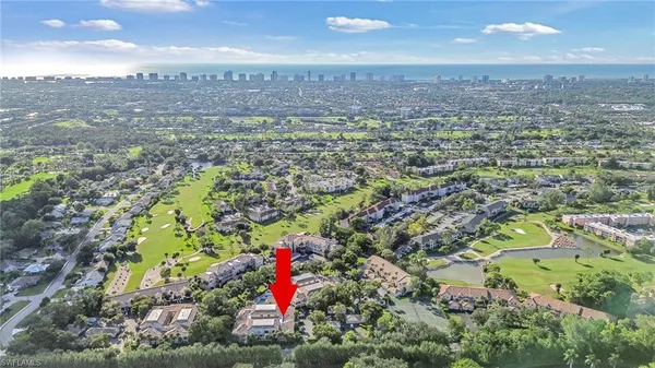 $2,200 | 1044 Woodshire Lane, Unit B211, Naples, FL 34105