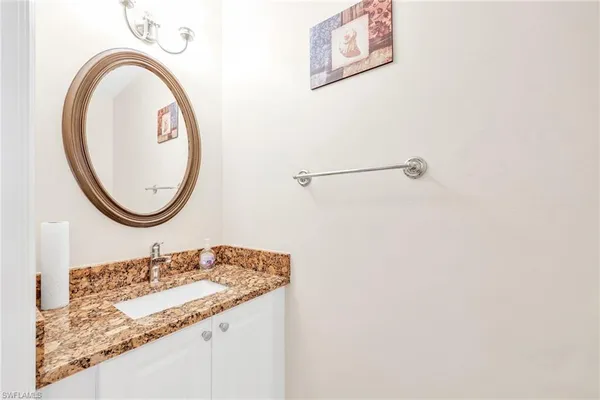 $2,200 | 1044 Woodshire Lane, Unit B211, Naples, FL 34105
