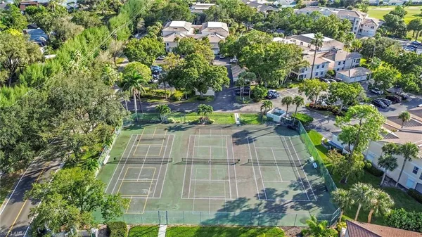 $2,200 | 1044 Woodshire Lane, Unit B211, Naples, FL 34105