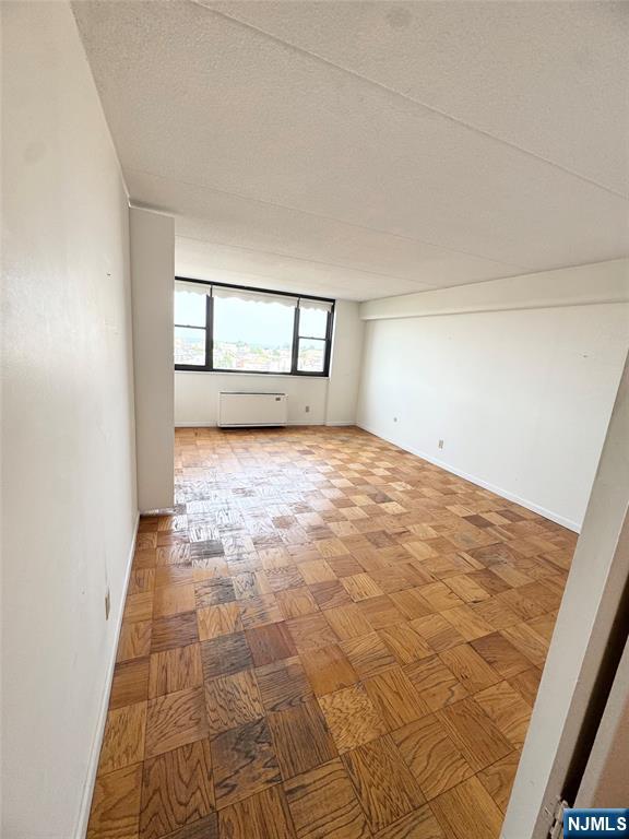 250 Gorge Road, Unit 17I Cliffside Park, NJ 07010 - Photo 6 of 21