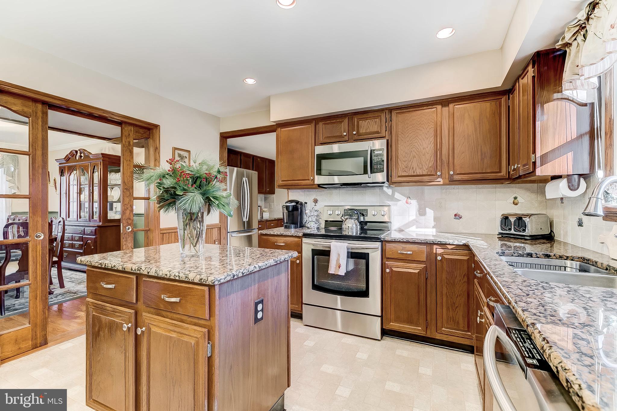 8527 Autumn Rust Road Ellicott City, MD 21043 - Photo 14 of 54 Gallery Image 14