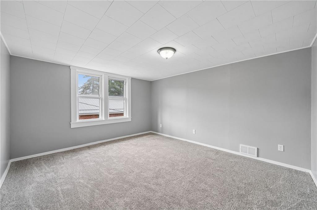 526 Butler Road Kittanning, PA 16201 - Photo 4 of 35