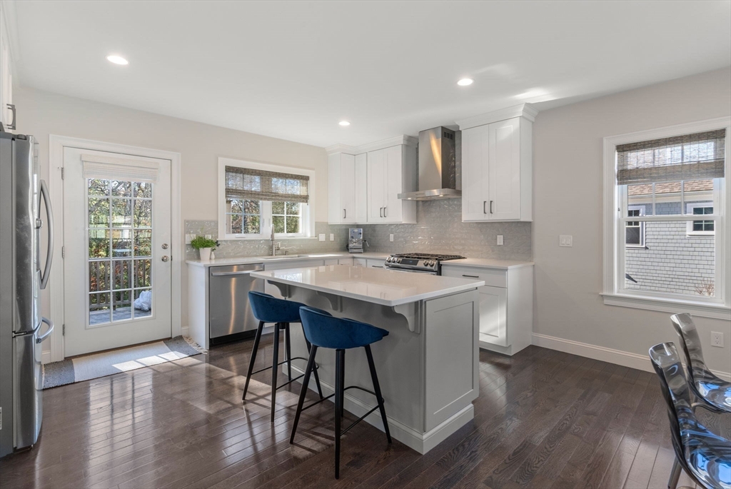 25 Rosewood Circle Mashpee, MA 02649 - Photo 9 of 43