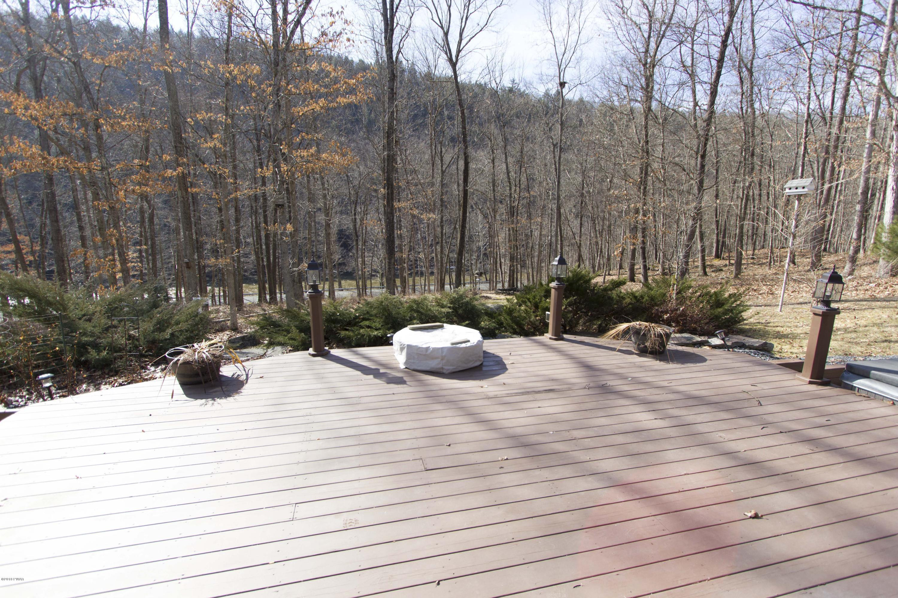 381 Engvaldsen Road Hawley, PA 18428 - Photo 28 of 36