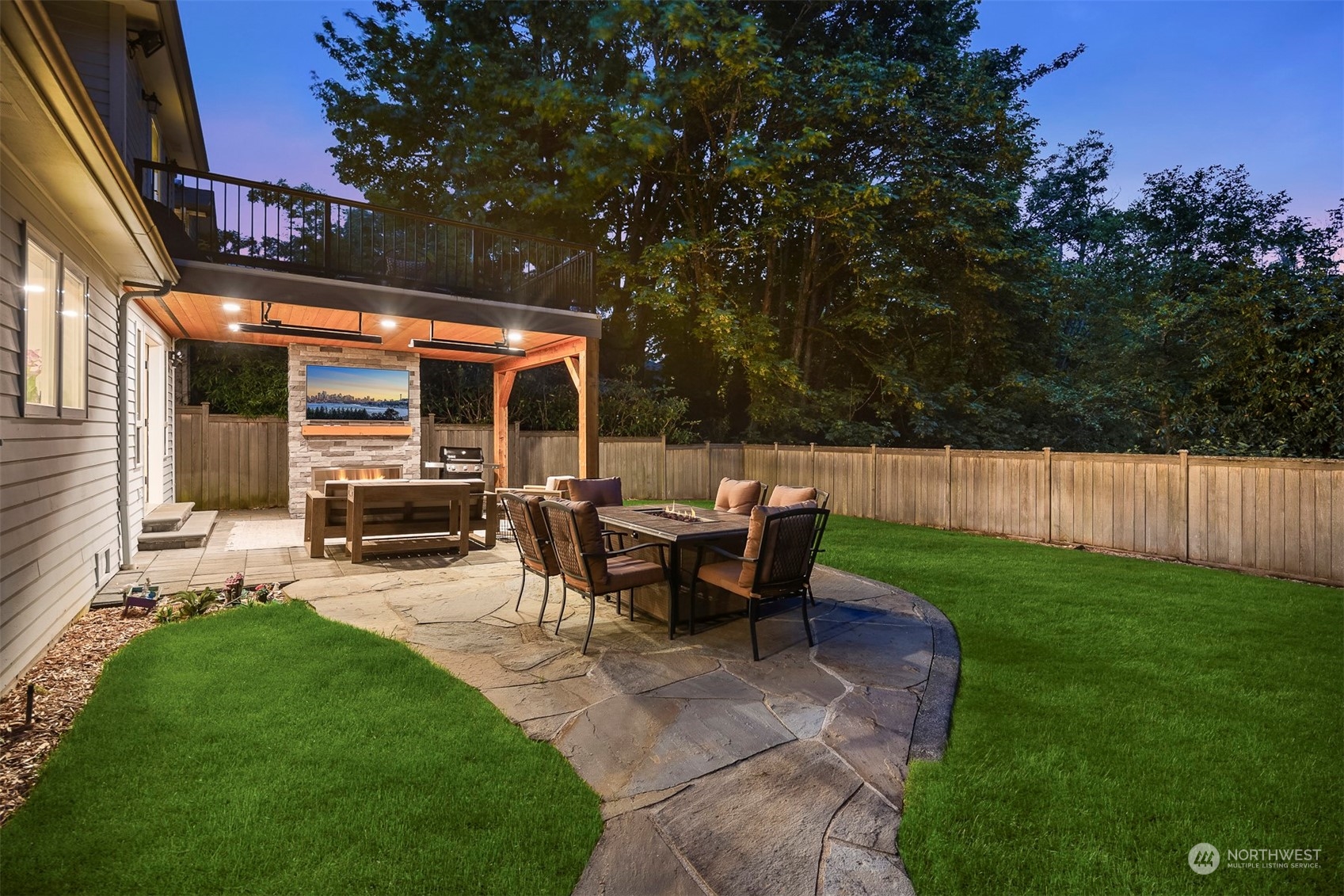 4955 Southwest Forney Street Seattle, WA 98116 - Photo 36 of 39 Gallery Image 36
