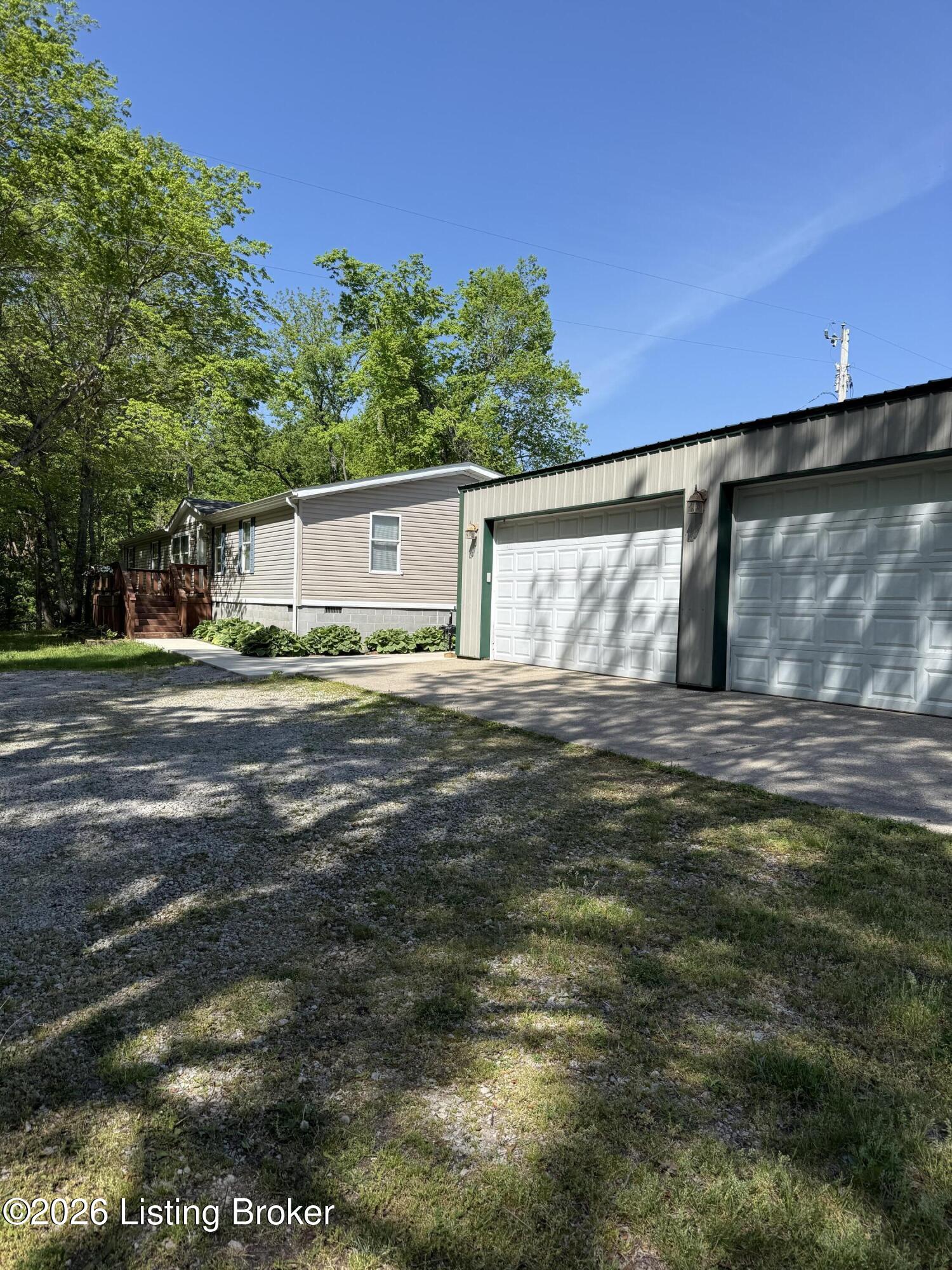 2131 Ridge Road Shepherdsville, KY 40165 - Photo 51 of 51 IMG_8805