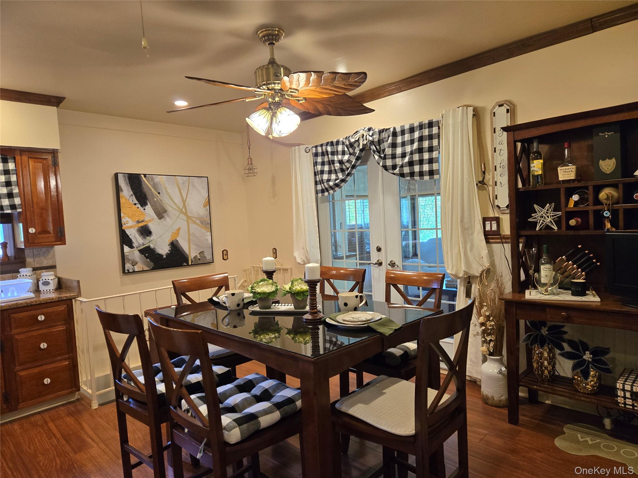 37 Valhalla Road Carmel, NY 10512 - Photo 9 of 28 dining area