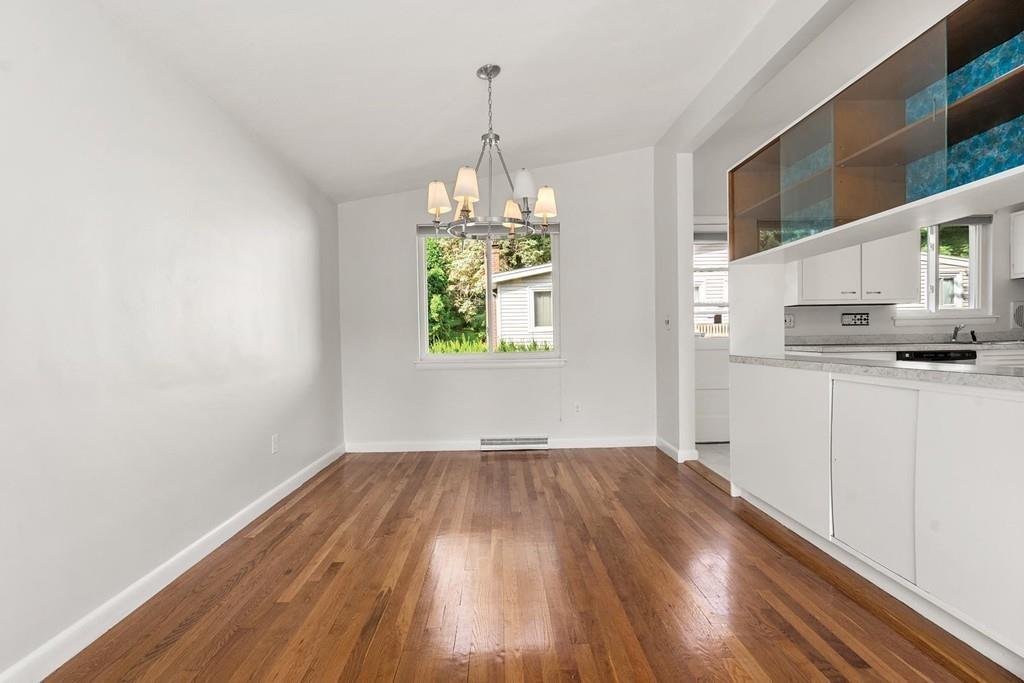 88 Harding Street Newton, MA 02465 - Photo 6 of 18 Gallery Image 6